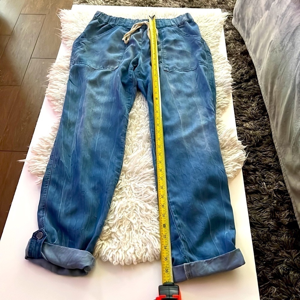 Splendid Wide leg Draw String Denim Pants with Rolled Button Ankle. Hard 2 Find! - Picture 12 of 16